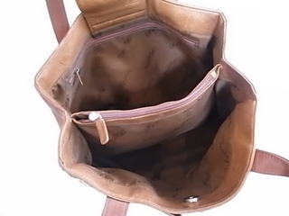 R1067149.jpg