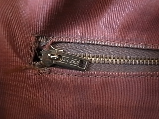 R1067167.jpg