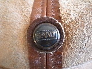 R1067174.jpg