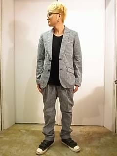 R1067799.jpg