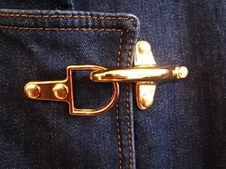 R1068822.jpg